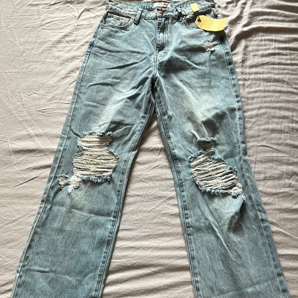 Vibrant MIU Distressed Jeans 9/28